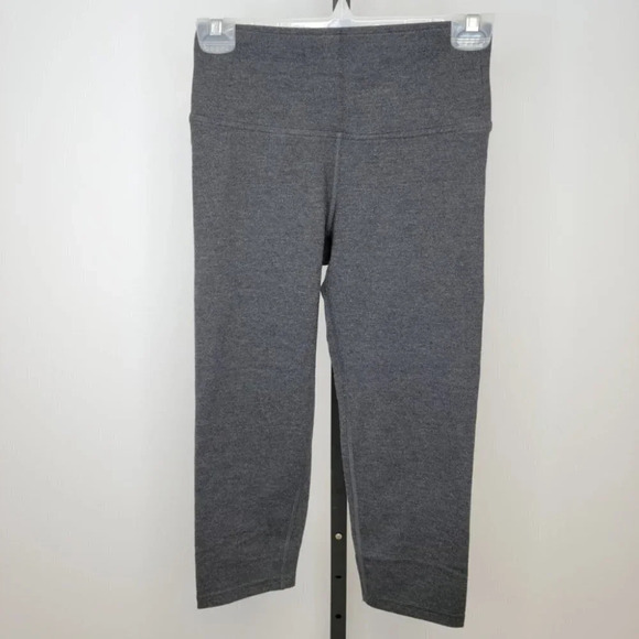 Old Navy Balance Leggings - Picture 1 of 7